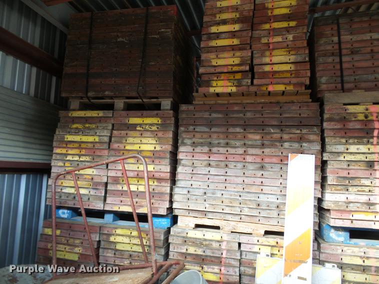 image for item DF7091 Simpson concrete forms